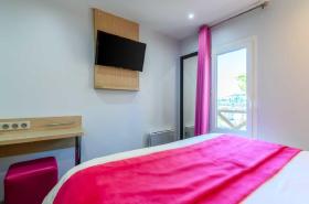 FH Confort Hotel Orléans Co'met - photo 11