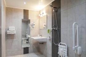 FH Confort Hotel Orléans Co'met - photo 7